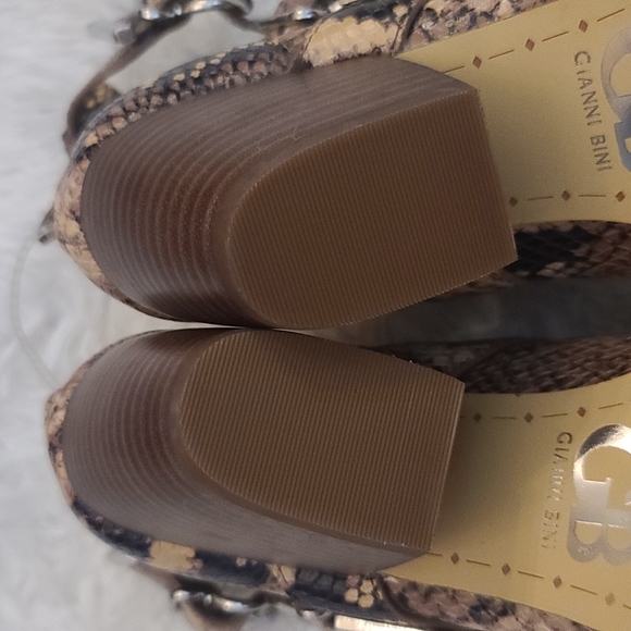 Gianni Bini | size 6.5 | jam out snake skin bootie - Picture 9 of 9